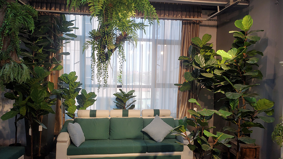 3 Sustainable Artificial Flowers A Trend to Watch-01.jpg 